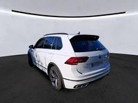 Gebraucht VW Tiguan R-line 150 PS (110 kW) 2023 Weiß SUV