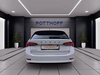 Gebraucht Skoda Octavia Style 116 PS (85 kW) 2023 Weiß Kombi