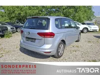 Gebraucht VW Touran 110 PS (80 kW) 2017 Silber Van / Kleinbus