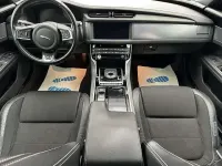 Gebraucht Jaguar XF R-Sport 241 PS (177 kW) 2017 Blau metallic