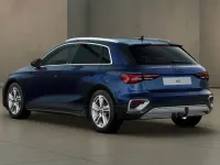 Gebraucht Audi A3 Ambiente 204 PS (150 kW) 2025 Navarrablau metallic Limousine