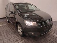 Gebraucht VW Touran Cup 105 PS (77 kW) 2015 Schwarz Van / Kleinbus