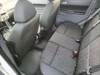 Gebraucht Mitsubishi Colt 75 PS (55 kW) 2012 Weiß Kleinwagen