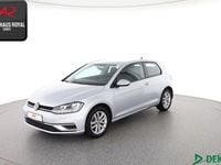 Gebraucht VW Golf VII Comfortline 110 PS (80 kW) 2018 Silber (metallic) Limousine