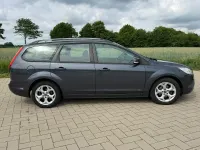 Gebraucht Ford Focus Ambiente 101 PS (74 kW) 2008 Grau Kombi
