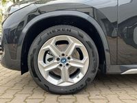 Neu BMW iX1 xLine 230 kW (313 PS) 2025 Schwarz SUV