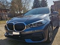 Gebraucht BMW 118 Advantage 140 PS (102 kW) 2020 Grau Kleinwagen