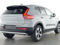 Gebraucht Volvo XC40 Core 163 PS (119 kW) 2025 Grau SUV