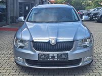 Gebraucht Skoda Superb Ambition 170 PS (125 kW) 2012 Silber Kombi