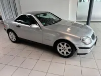 Gebraucht Mercedes SLK230 197 PS (144 kW) 1999 Silber Cabrio