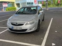 Gebraucht Opel Astra Design Edition 116 PS (85 kW) 2010 Silber Limousine