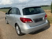 Gebraucht Mercedes B180 122 PS (89 kW) 2016 Silber Kleinwagen