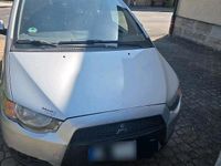 Gebraucht Mitsubishi Colt 95 PS (69 kW) 2009 Silber Kleinwagen