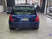 Second-hand Renault Clio II 169 CP (124 kW) 2000 Albastru Berlinǎ