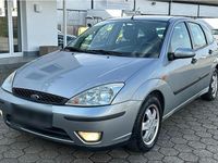 Second-hand Ford Focus 100 CP (73 kW) 2005 Gri Hatchback