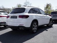 Gebraucht Mercedes GLC220 AMG 194 PS (142 kW) 2020 Polarweiss SUV