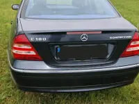 Gebraucht Mercedes C180 143 PS (105 kW) 2004 Blau Limousine