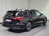Gebraucht Ford Focus Titanium X 125 PS (91 kW) 2024 Schwarz Kombi
