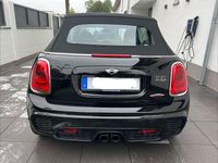 Second-hand Mini John Cooper Works 231 CP (169 kW) 2016 Negru Hatchback