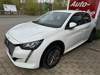 Gebraucht Peugeot e-208 Active 100 kW (136 PS) 2021 Lack weiss banquise/typ aussenverkleidun (metallic) Kleinwagen