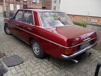 Gebraucht Mercedes W115 1974 Rot Limousine