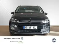 Gebraucht VW Touran Highline 150 PS (110 kW) 2025 Grenadillschwarz Van / Kleinbus