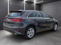 Gebraucht Kia Ceed 140 PS (102 kW) 2025 Grau Kleinwagen