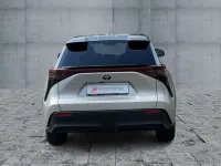Gebraucht Toyota bZ4X 150 kW (204 PS) 2025 Cosmicsilber metallic SUV