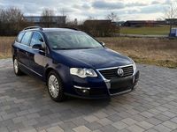 Gebraucht VW Passat 104 PS (76 kW) 2010 Blau Kombi