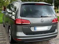 Gebraucht VW Sharan 184 PS (135 kW) 2016 Grau Van / Kleinbus