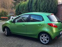Gebraucht Mazda 2 86 PS (63 kW) 2010 Grün Kleinwagen