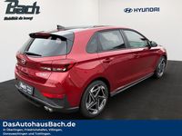 Neu Hyundai i30 N Line 140 PS (102 kW) 2025 Rot Limousine
