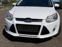 Gebraucht Ford Focus 150 PS (110 kW) 2011 Weiß Kombi
