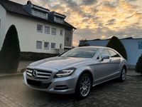 Gebraucht Mercedes CLS350 306 PS (225 kW) 2011 Silber Limousine