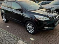Gebraucht Ford Kuga Titanium 182 PS (133 kW) 2015 Schwarz SUV