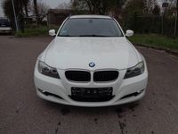 Gebraucht BMW 318 143 PS (105 kW) 2009 Weiß Kombi