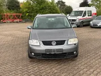 Gebraucht VW Touran 140 PS (102 kW) 2005 Grau Van / Kleinbus