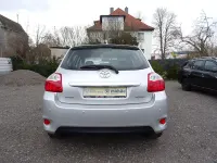 Gebraucht Toyota Auris Edition 126 PS (92 kW) 2011 Grau Kleinwagen