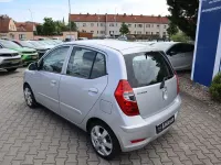 Gebraucht Hyundai i10 Classic 69 PS (50 kW) 2012 Silber Kleinwagen