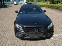 Gebraucht Mercedes E350 AMG line 300 PS (220 kW) 2020 Schwarz Limousine