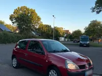 Gebraucht Renault Clio 60 PS (44 kW) 2004 Rot Kleinwagen
