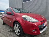 Gebraucht Renault Clio II 101 PS (74 kW) 2009 Rot dyna Kleinwagen