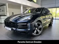 Second-hand Porsche Cayenne 462 CP (339 kW) 2023 Albastru SUV
