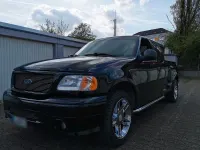 Używany Ford V8 260 KM (191 kW) 2001 Czarny Pickup
