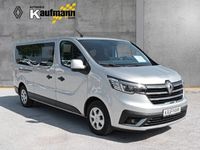 Gebraucht Renault Trafic Life 150 PS (110 kW) 2024 Silber Van / Kleinbus