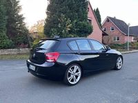 Gebraucht BMW 118 143 PS (105 kW) 2011 Schwarz Kleinwagen