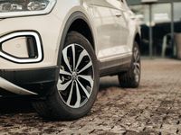 Neu VW T-Roc Style 150 PS (110 kW) 2025 Grau SUV