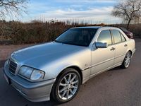 Gebraucht Mercedes C200 136 PS (100 kW) 2000 Silber Limousine