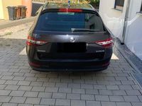 Gebraucht Skoda Superb Style 190 PS (139 kW) 2015 Schwarz Kombi