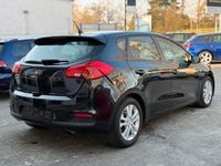 Gebraucht Kia Ceed Edition 7 135 PS (99 kW) 2013 Schwarz Kleinwagen